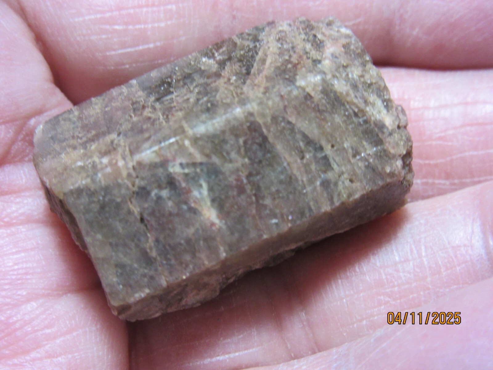 Apatite Quartz Crystal 1 1/4″ Mineral Quebec Canada Collectible AQCCMC-1s
