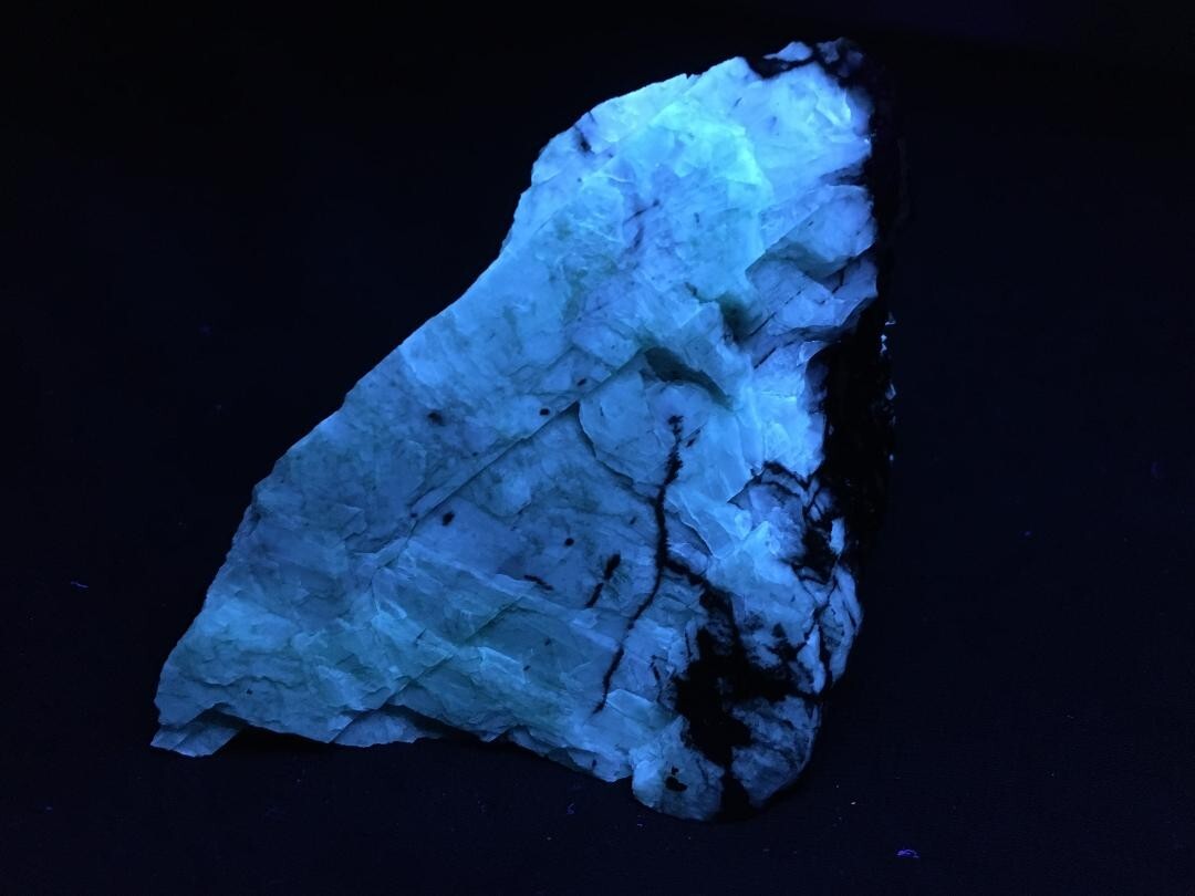 KB: GREAT!! BRIGHT!!! SW FL. BLUE/WHITE PB-RICH ORTHOCLASE FROM NSW, AUSTRALIA