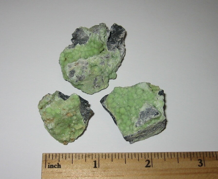 3pc BEAUTIFUL NATURAL 0.9″- 1.5″ LIGHT GREEN WAVELLITE CRYSTAL CLUSTERS ~ 51g *1
