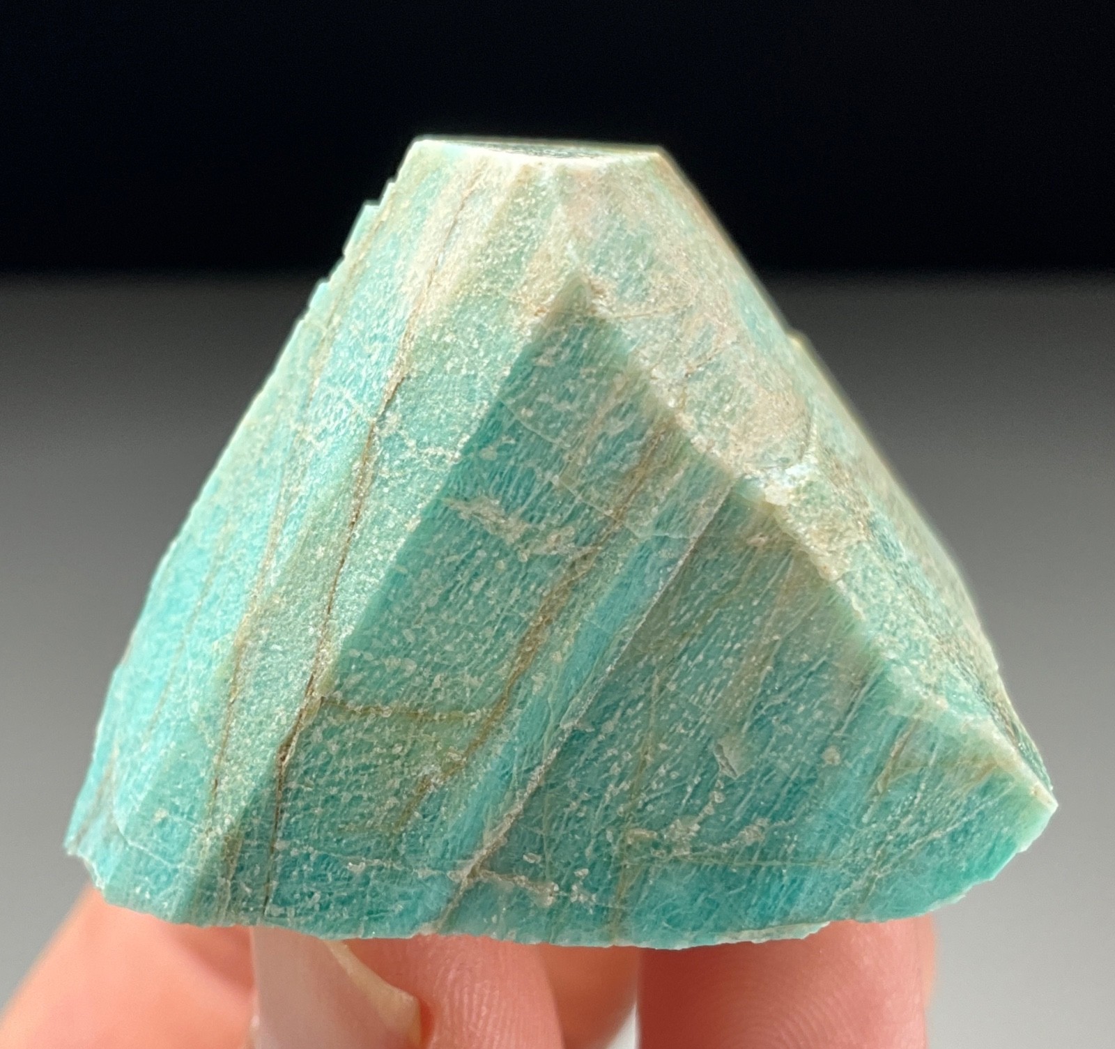 TWINNED MICROCLINE VAR. AMAZONITE “HEART” FROM LAKE GEORGE, COLORADO