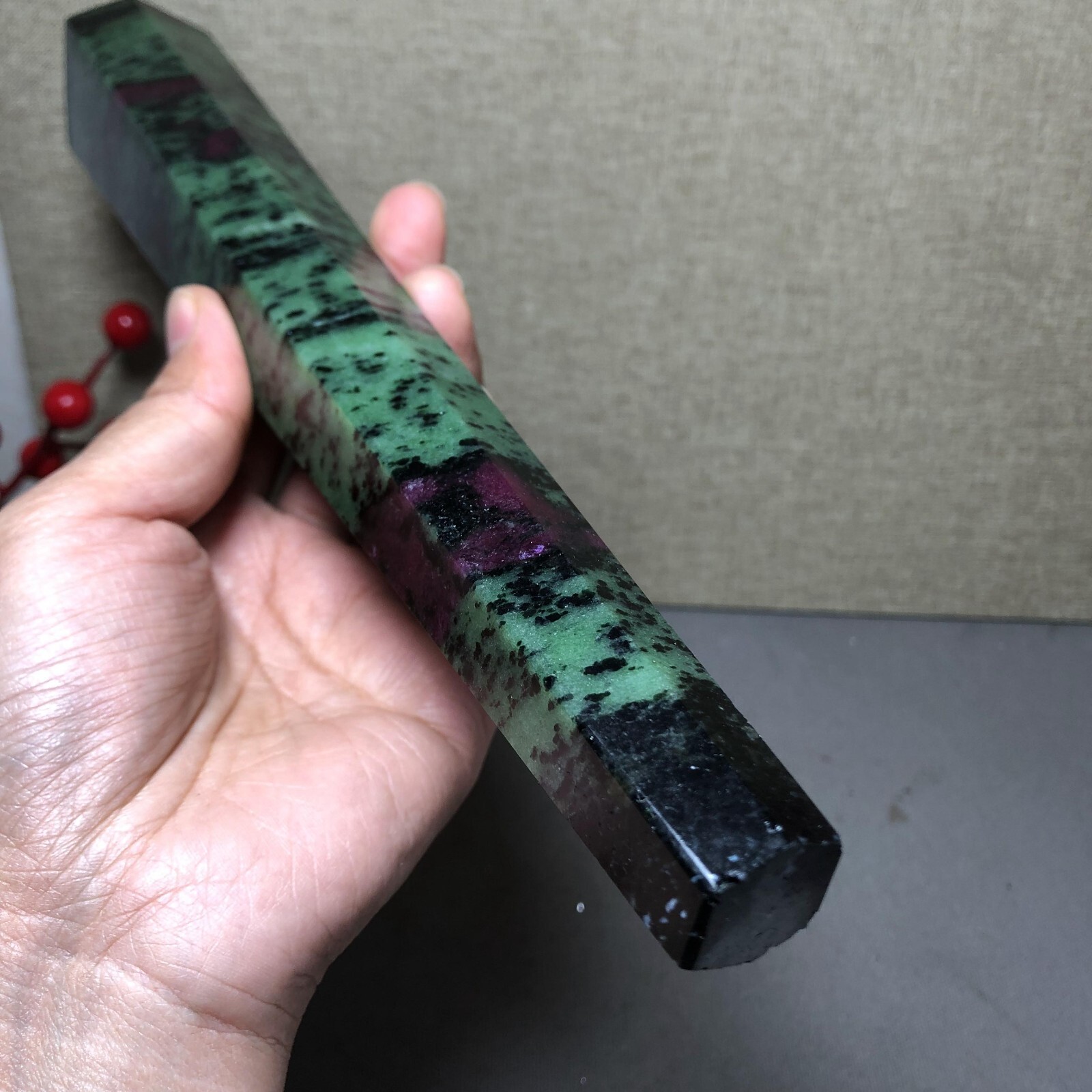 295mm Long Natural red green epidote wand Obelisk Crystal specimens 716g A4537