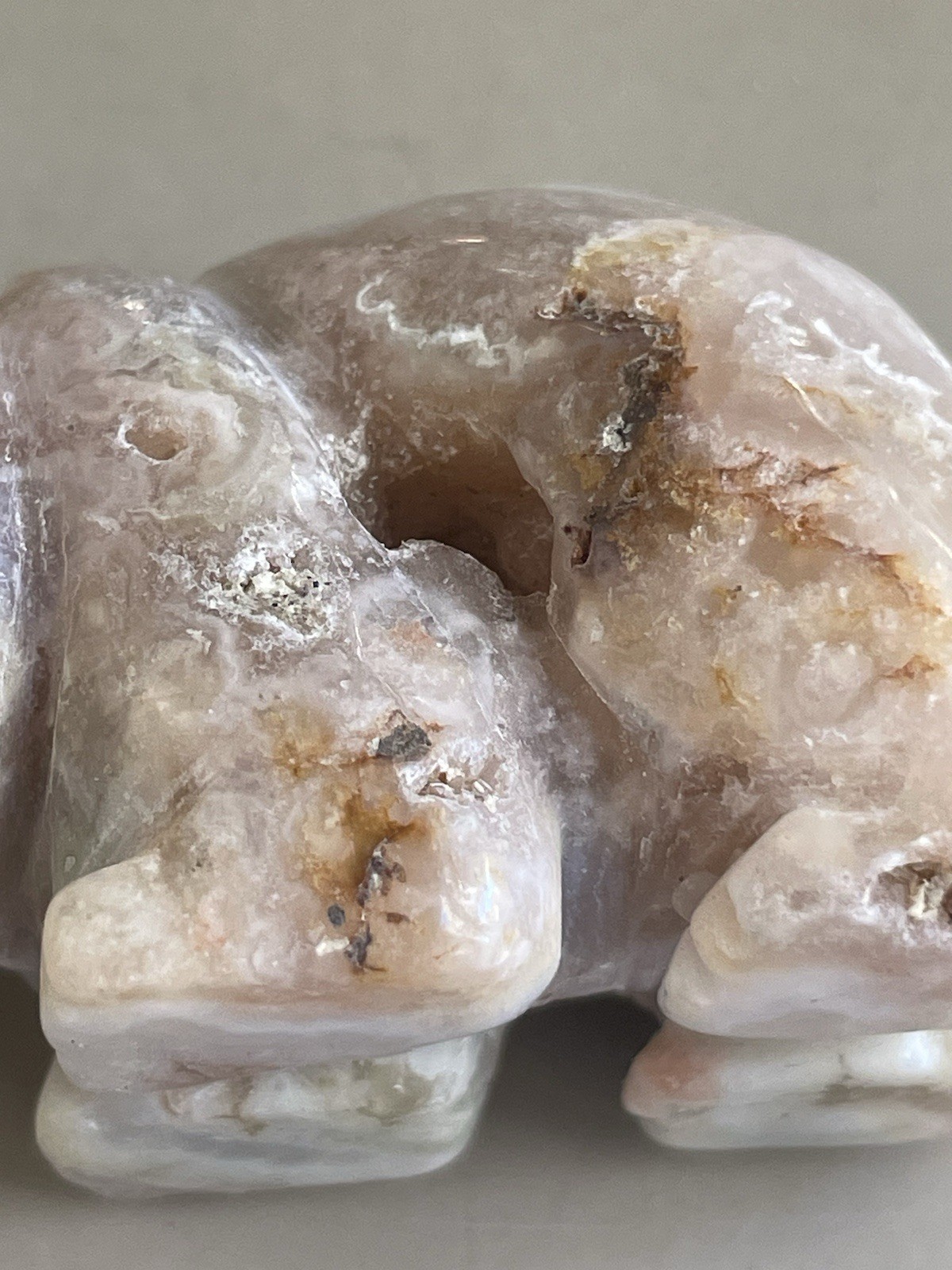 Flower Agate Crystal/Gemstone Polar Bear Carving W/Druzy 83G 2 1/4″ x 1 1/4″