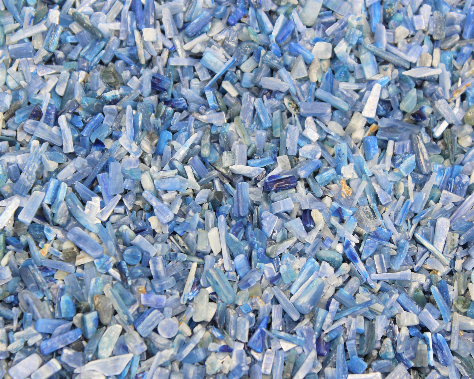 Blue Kyanite Semi Tumbled Gemstone Mini Chips 4-8 mm, ‘AAA’ Grade Wholesale Lots