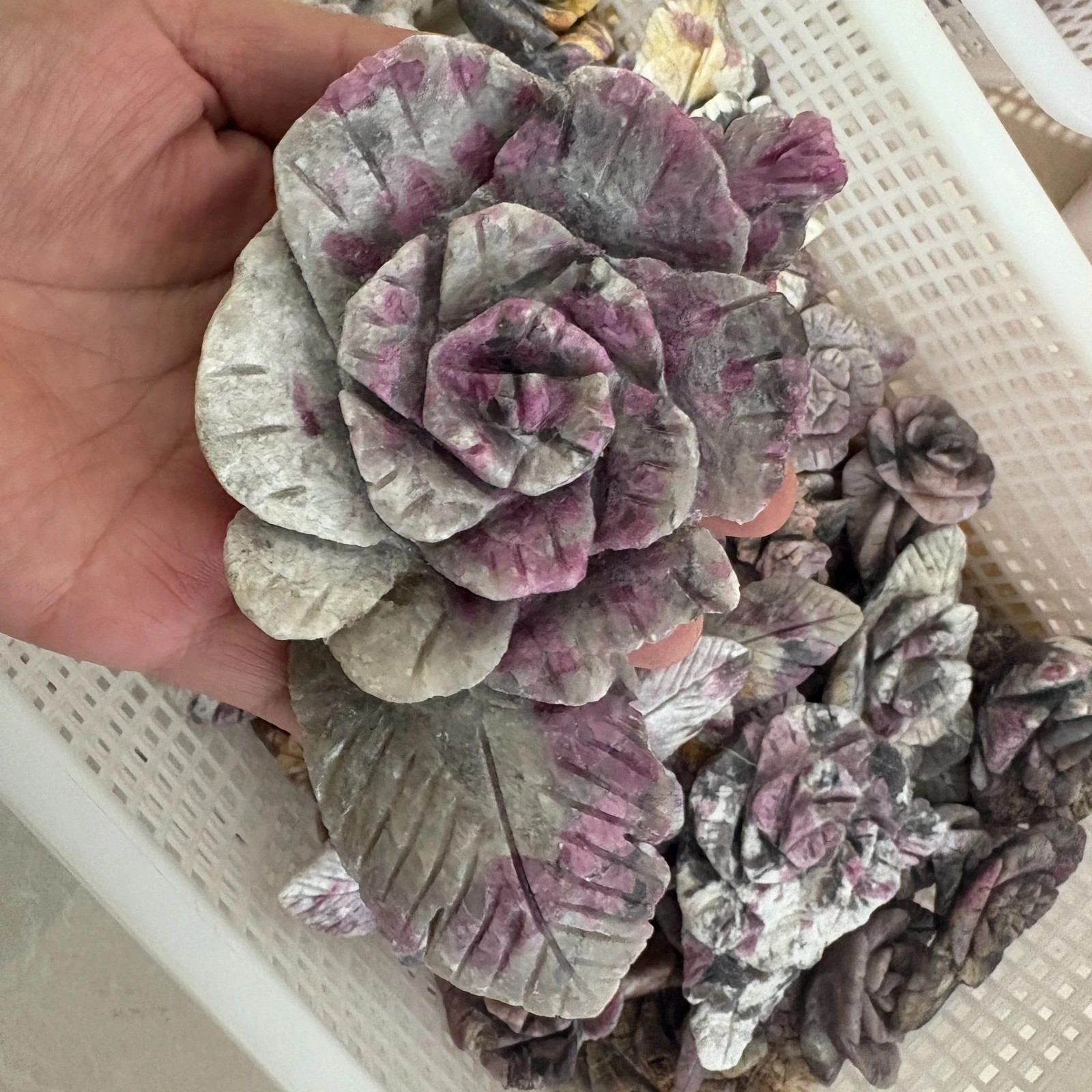 1pc Natural Pink tourmaline Quartz Carved Crystal Flower Skull Reiki Decor