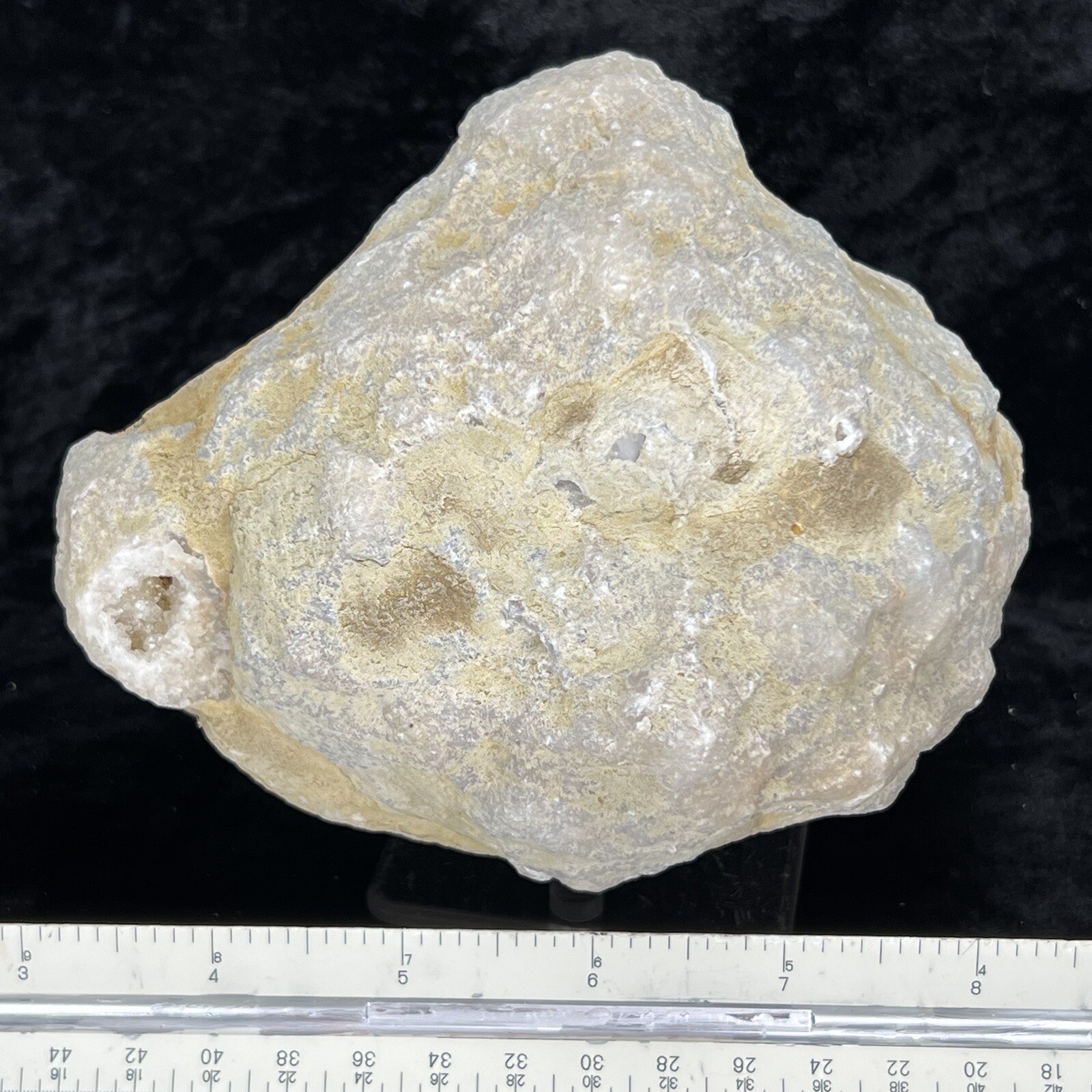 Unopened Geode 5-1/2″ Uncut Crystal Quartz Chalcedony 3.5Lb Solid Natural Large