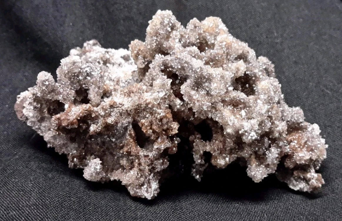 2.75″ CALCITE from Chihuahua, Mexico FLUORESCENT