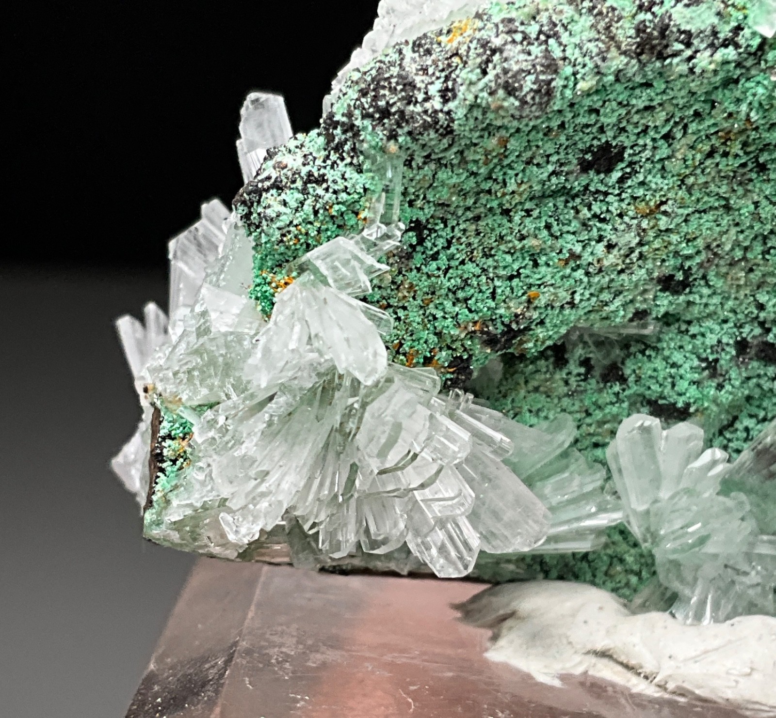 FINE COMBO! CALCITE, HEMIMORPHITE & CONICHALCITE FROM OJUELA MINE, MEXICO
