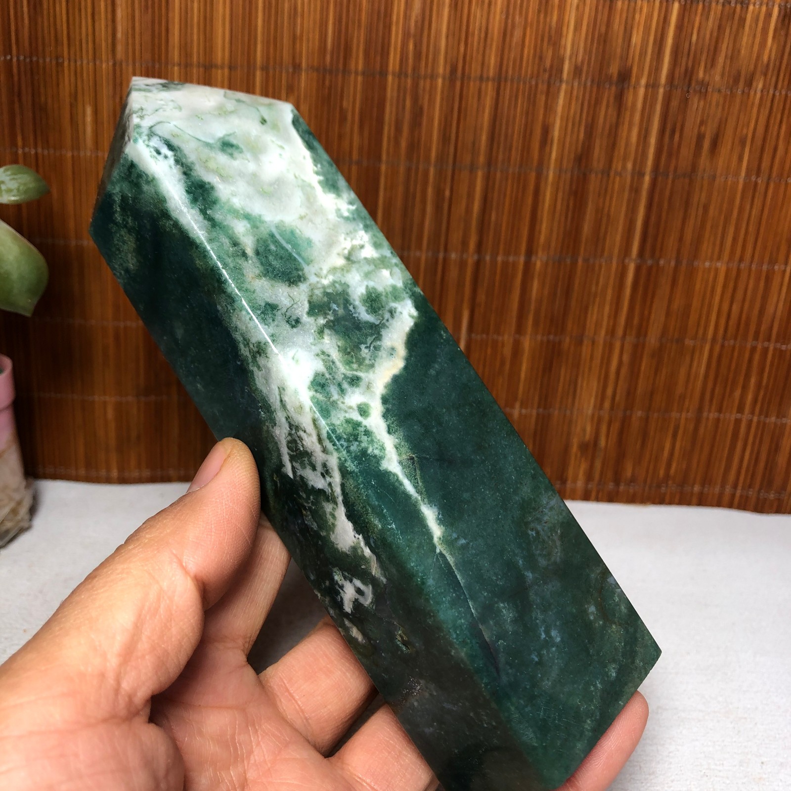 150mm Natural Polish Moss Agate Multiple veins Crystal Wand free standing A2284