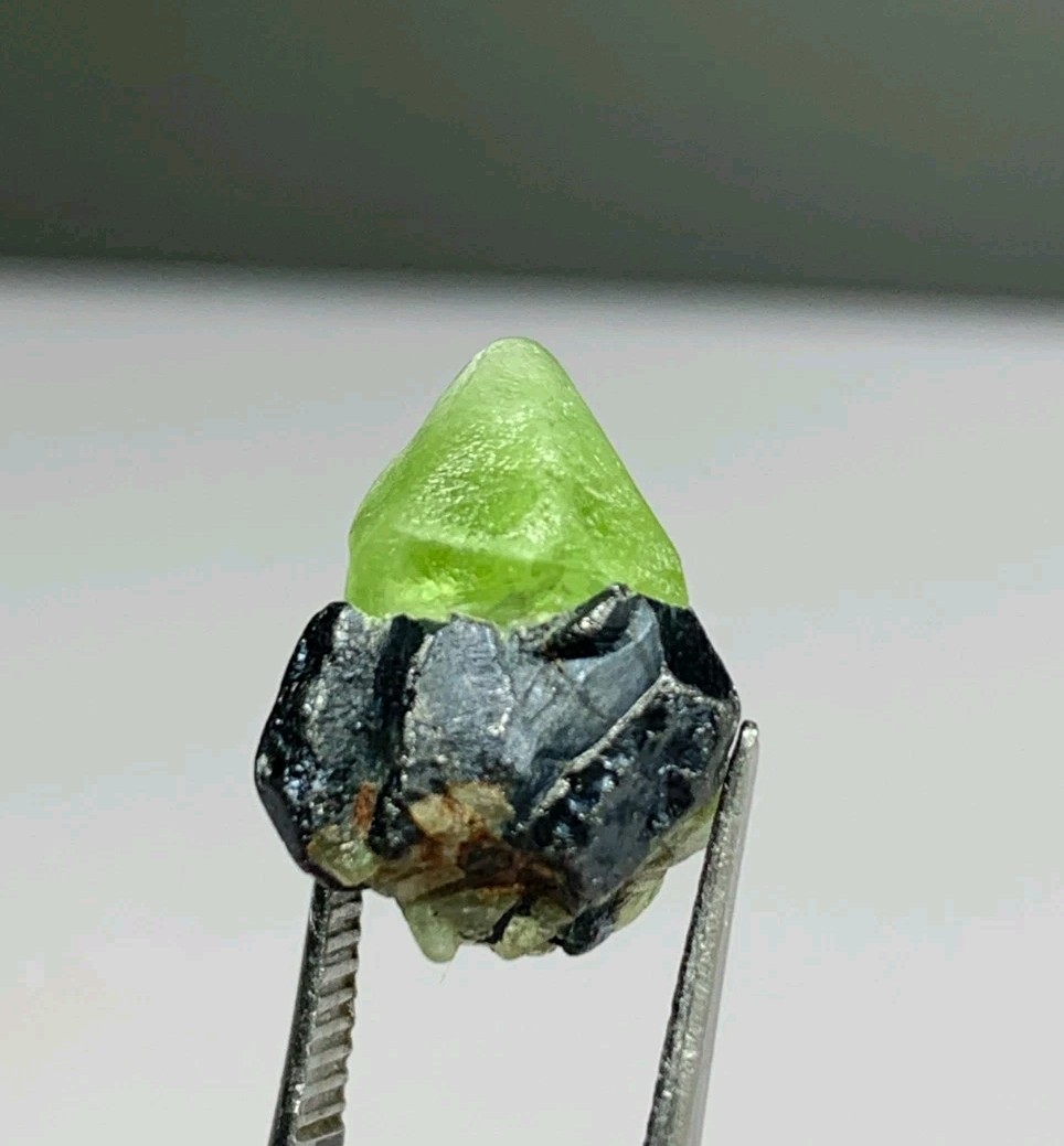 3.5 gm Small Size Stunning Peridot Crystal Combine With Magnetite Crystal.