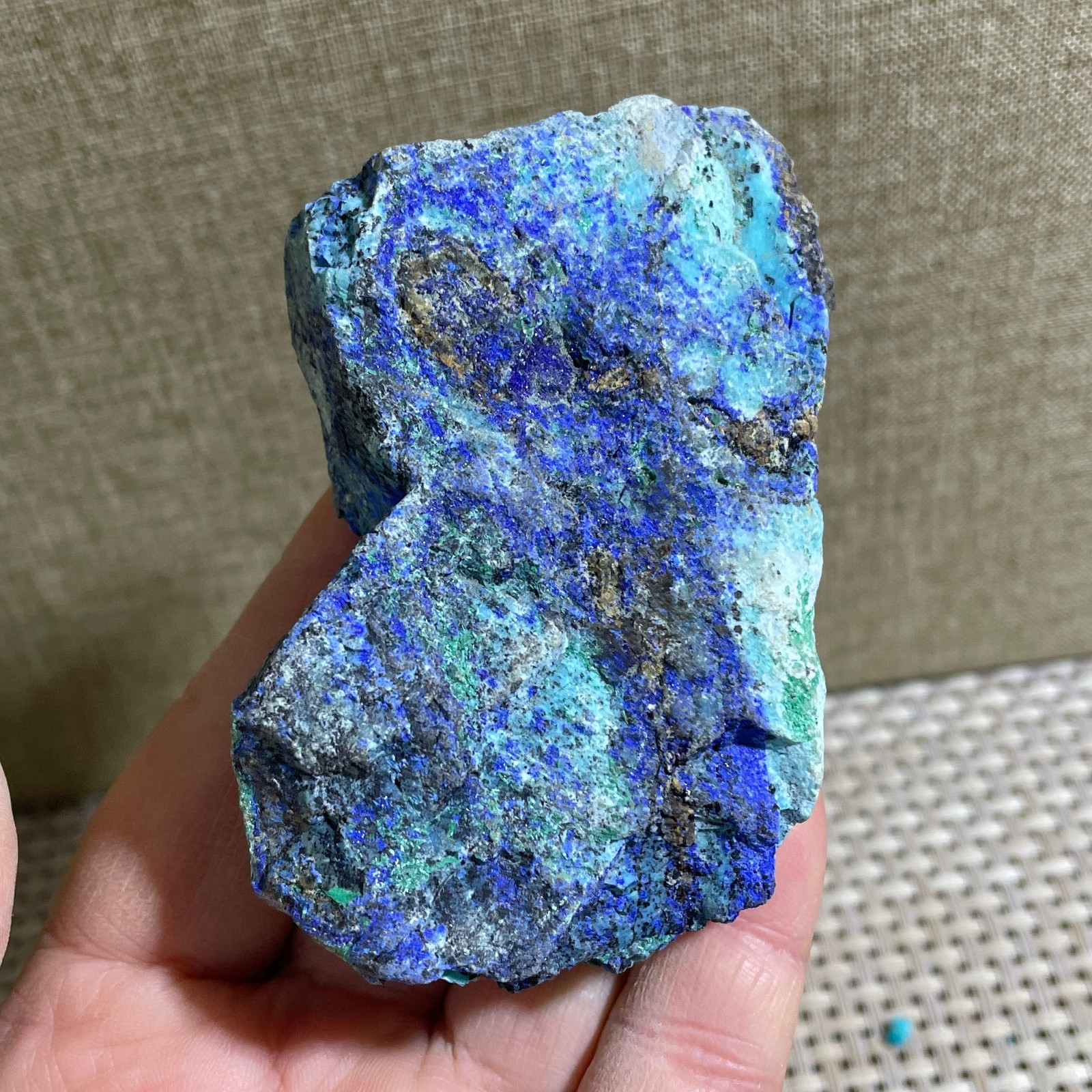 Restoration of Blue Copper Ore Quartz Crystal Mineral Samples 153g