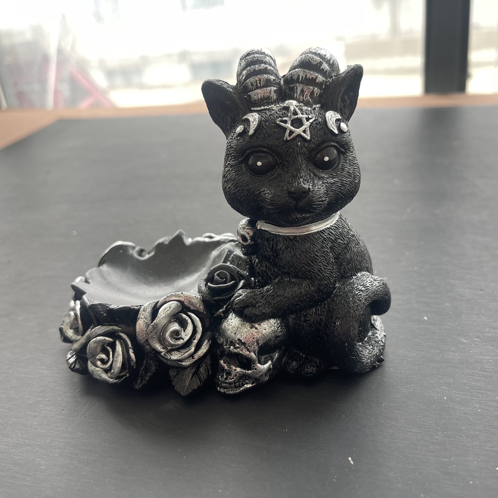 Sheep horned cat Sphere Stand Base Crystal Ball Hand Made Display