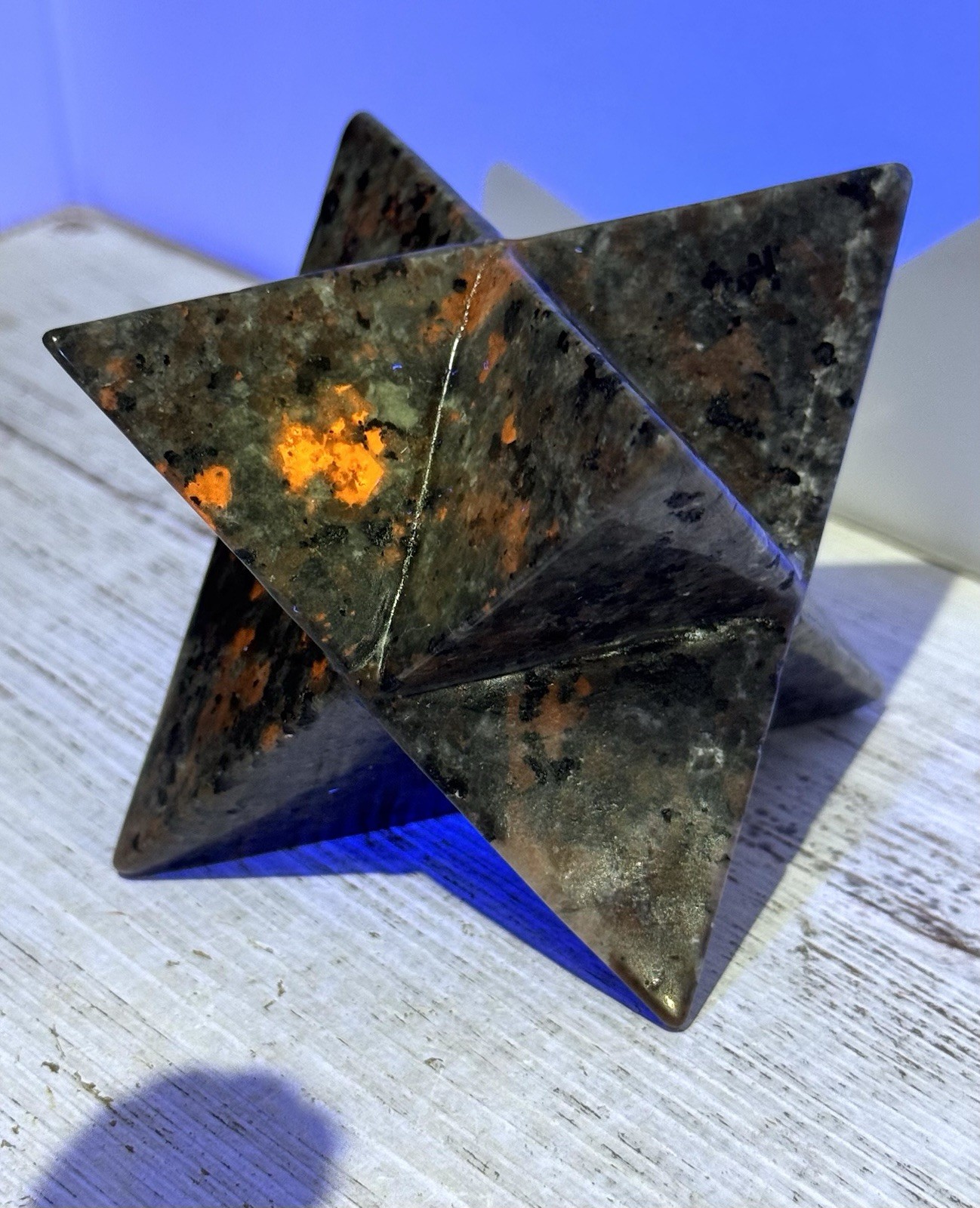 Yooperlite Merkaba 3.75” Natural Stone Carving UV Reactive