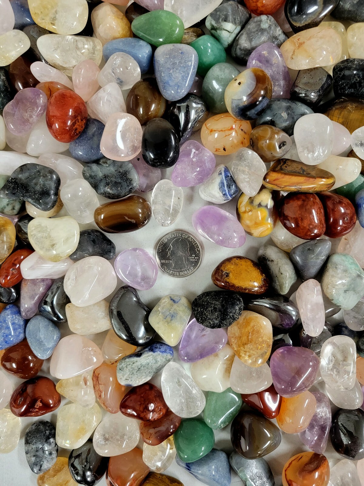 Mixed Tumbled Stones – Pendant Size 1/2″ to 1″ – Assorted Tumbled Gemstones Bulk