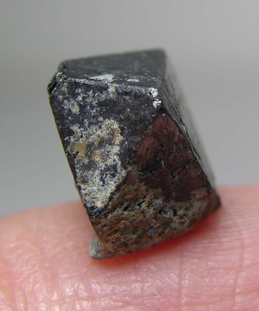 #4 Pakistan 10.35ct Natural Octahedron Magnetite Crystal Specimen 2.05g 12mm