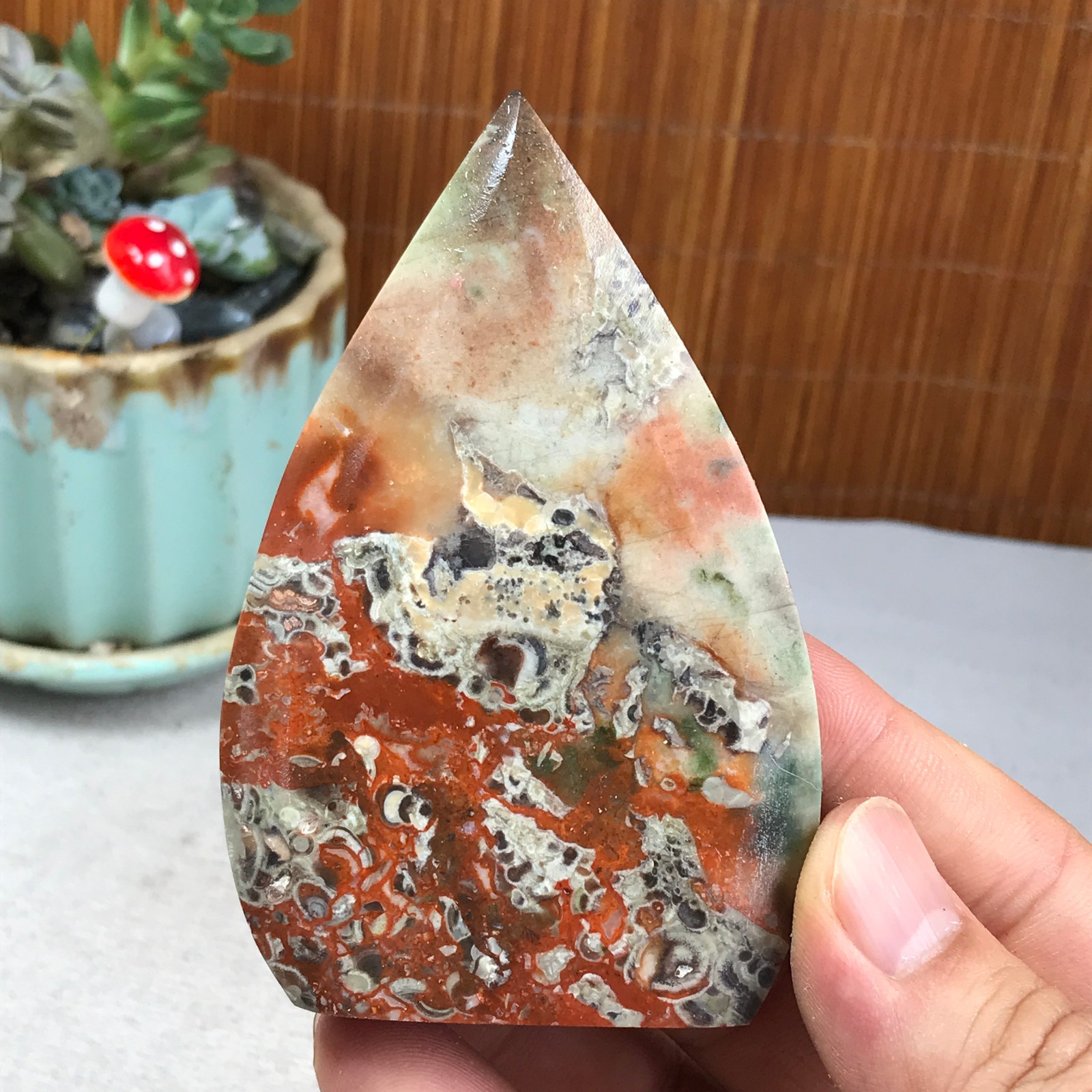 Natural money Mexico agate hand carve leaf Crystal Specimen free standing A6271