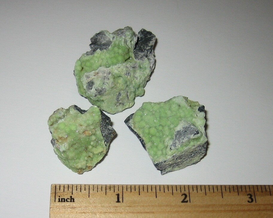 3pc BEAUTIFUL NATURAL 0.9″- 1.5″ LIGHT GREEN WAVELLITE CRYSTAL CLUSTERS ~ 51g *1