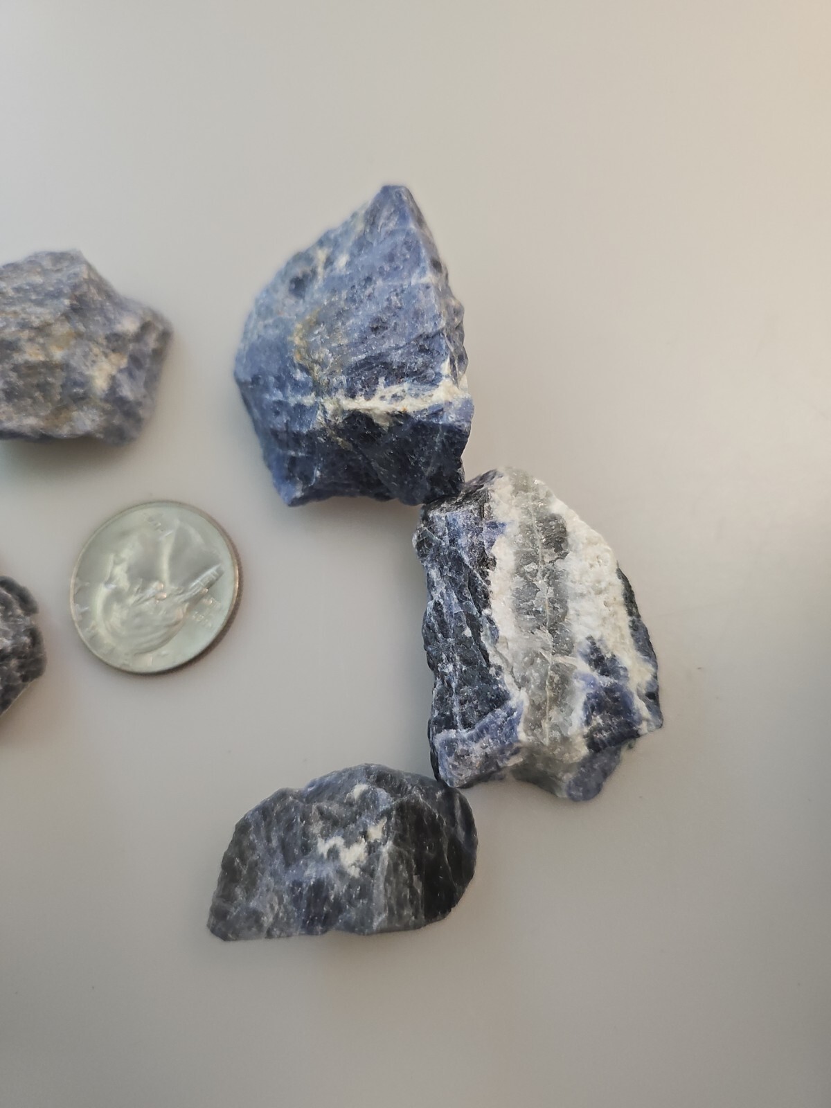 5 Pieces Rough Soldalite Stones