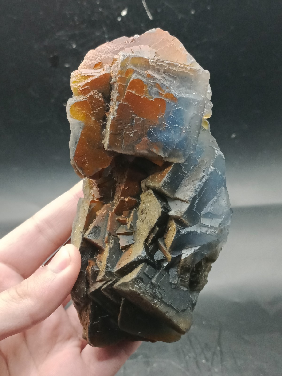 595g Natural Blue Cubic Fluorite Crystal Mineral Specimen Iron Oxide Coated