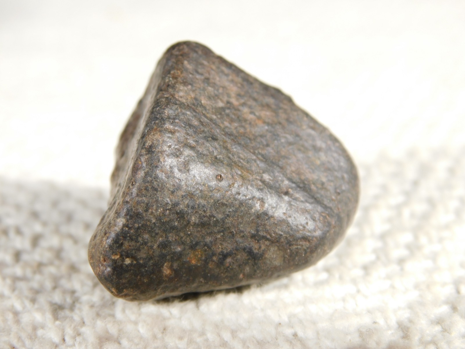 Small Stony METEORITE With Dark Fusion Crust 100% Natural Fell in Libya 15.4gr