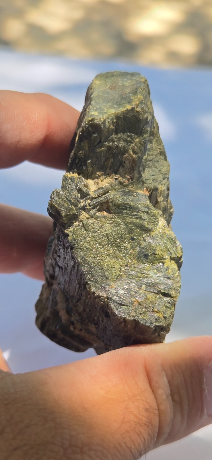 Beautiful Raw All Natural Green Epidote Crystal Stone Cabinet Specimen 6.2 Ozs
