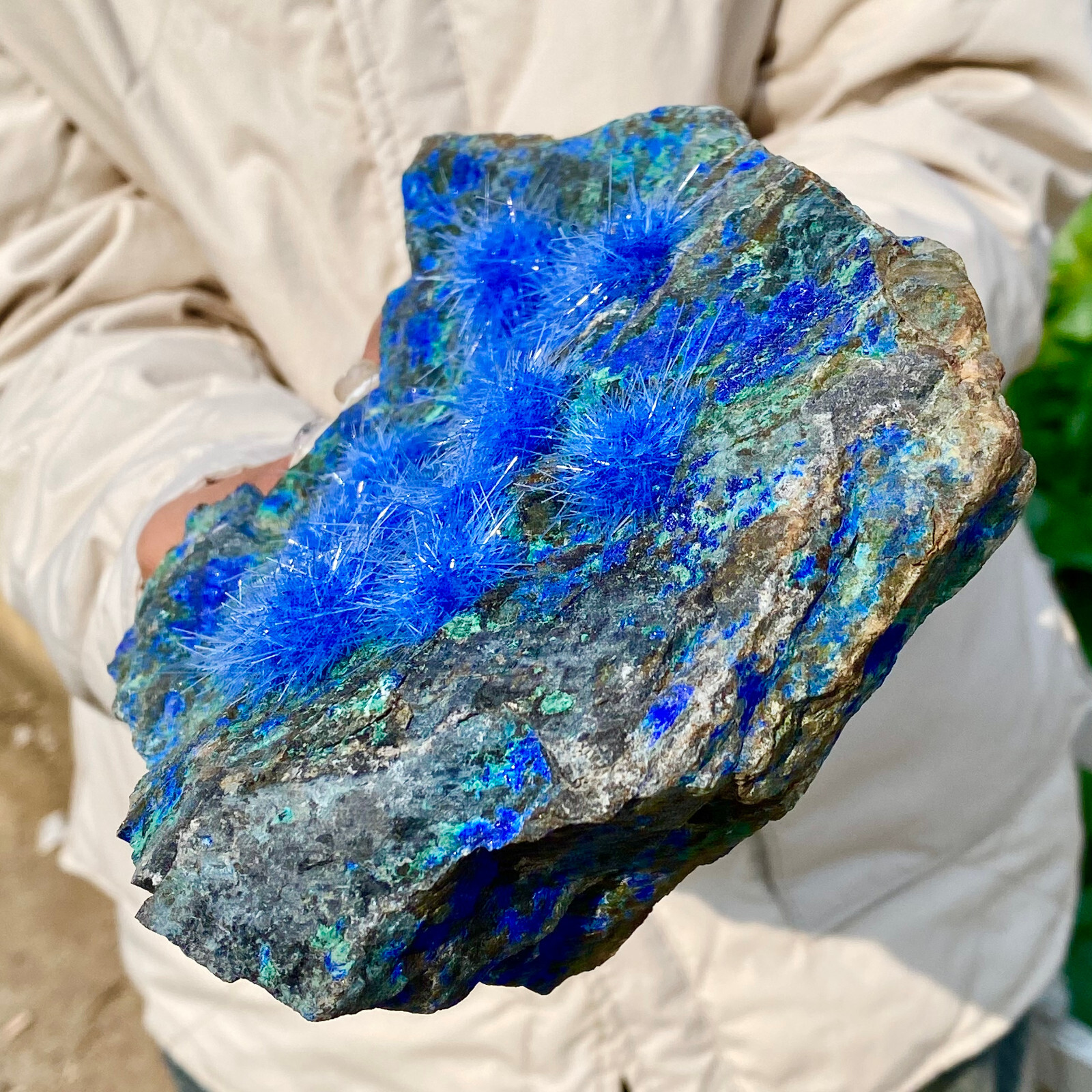 3.2LB Rare crystal specimens of magnesium phosphate blue copper ore in Morocco