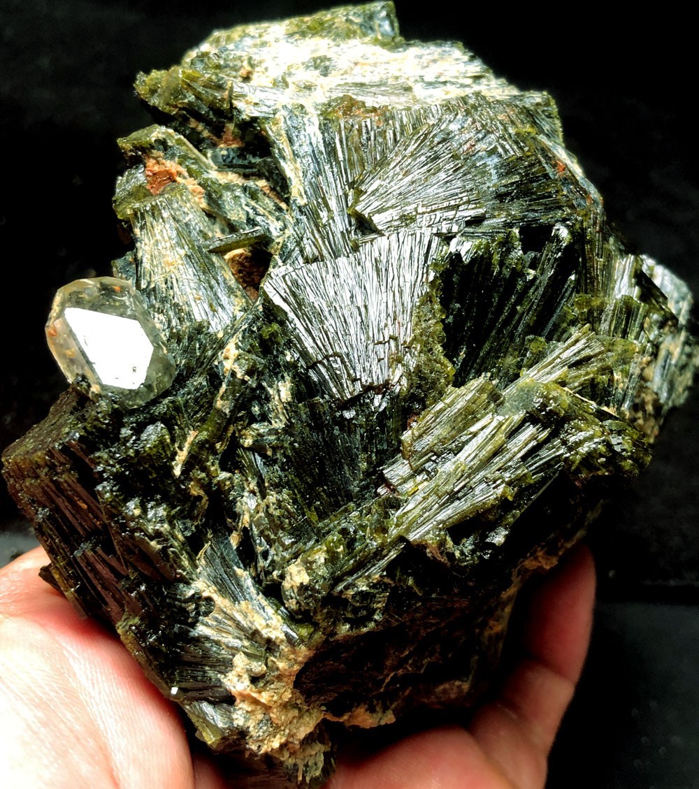 998g 1PC Epidote Crystal Raw Rough Gems-Stone of Awareness&Cognitive Ability u65