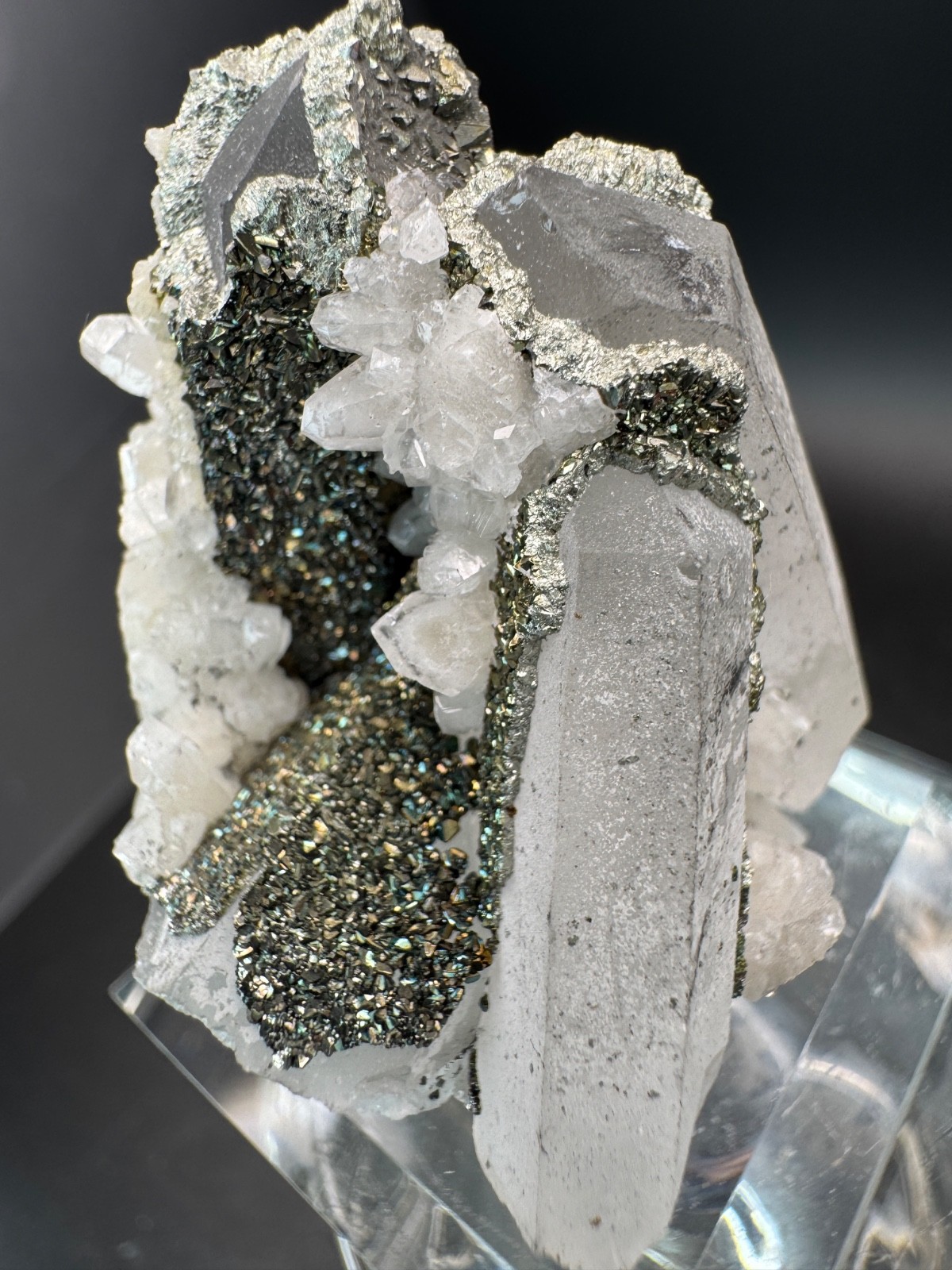 6609 High Quality Multicolor Pyrite and Calcite on Quartz Hu Bei 45g