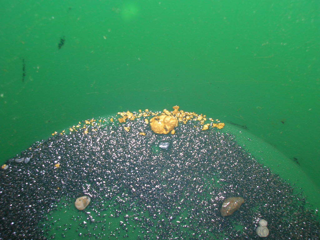 Gold Paydirt 1 LB From Colorado – Unsearched Gold Paydirt Bags – Guaranteed Gold