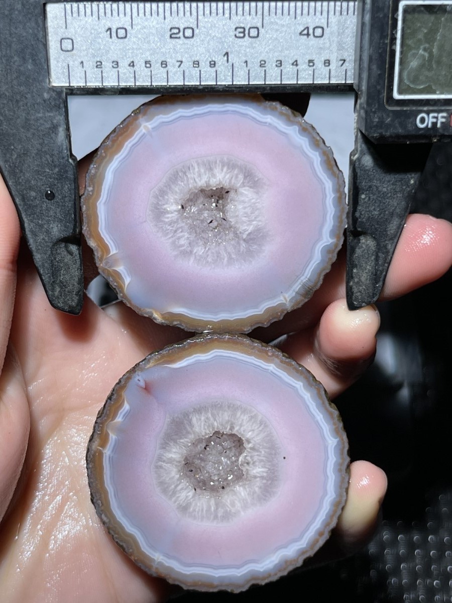 1Pair pink Rough Unpolished China Agate Achat Nodule Xuanhua VERY RARE 114g 64