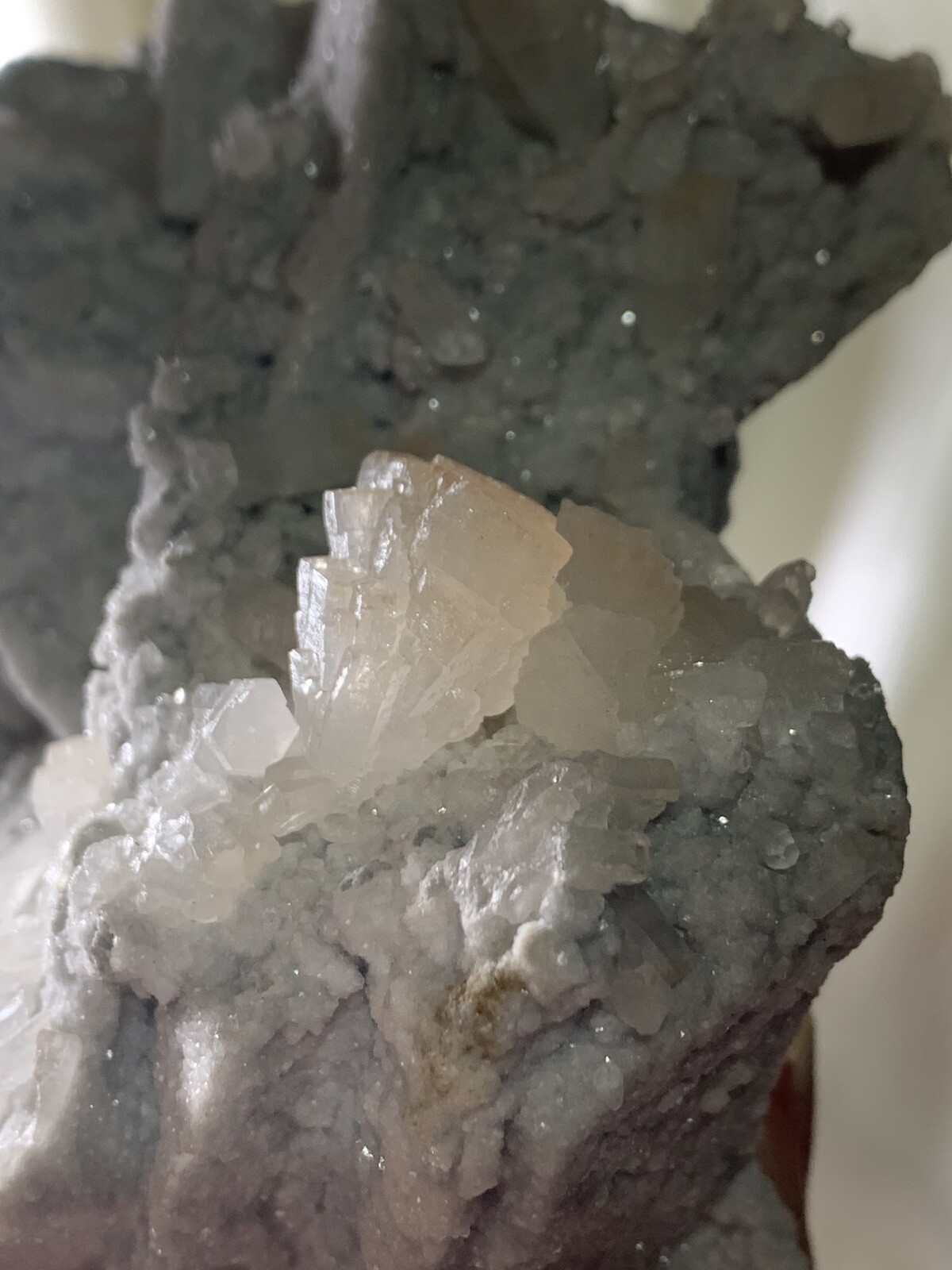 STRONTIANITE LARGE MUSEUM QUALITY SPECIMEN NATURAL TERMINATED CRYSTALS MATRIX