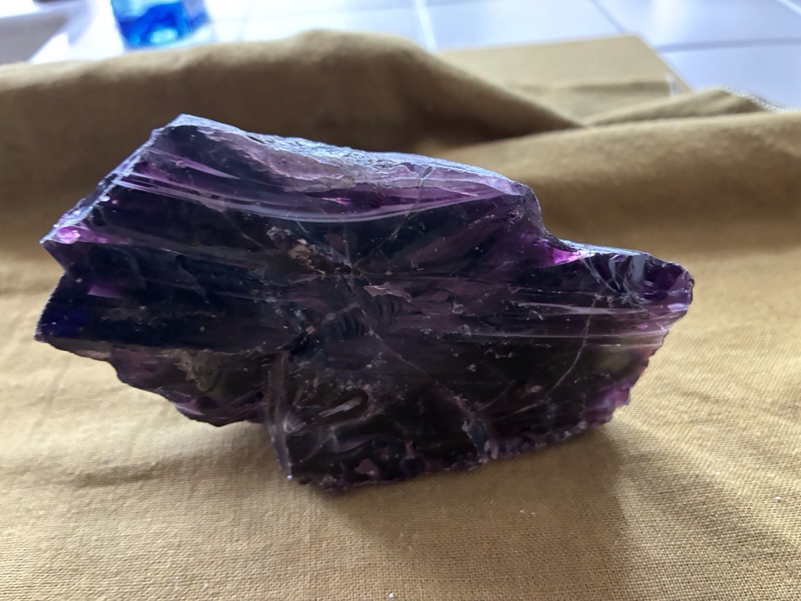 DEEP PURPLE/MULTICOLOR FLUORITE GLASS SLAG? PIECE~Great Looking; Hefty Sample