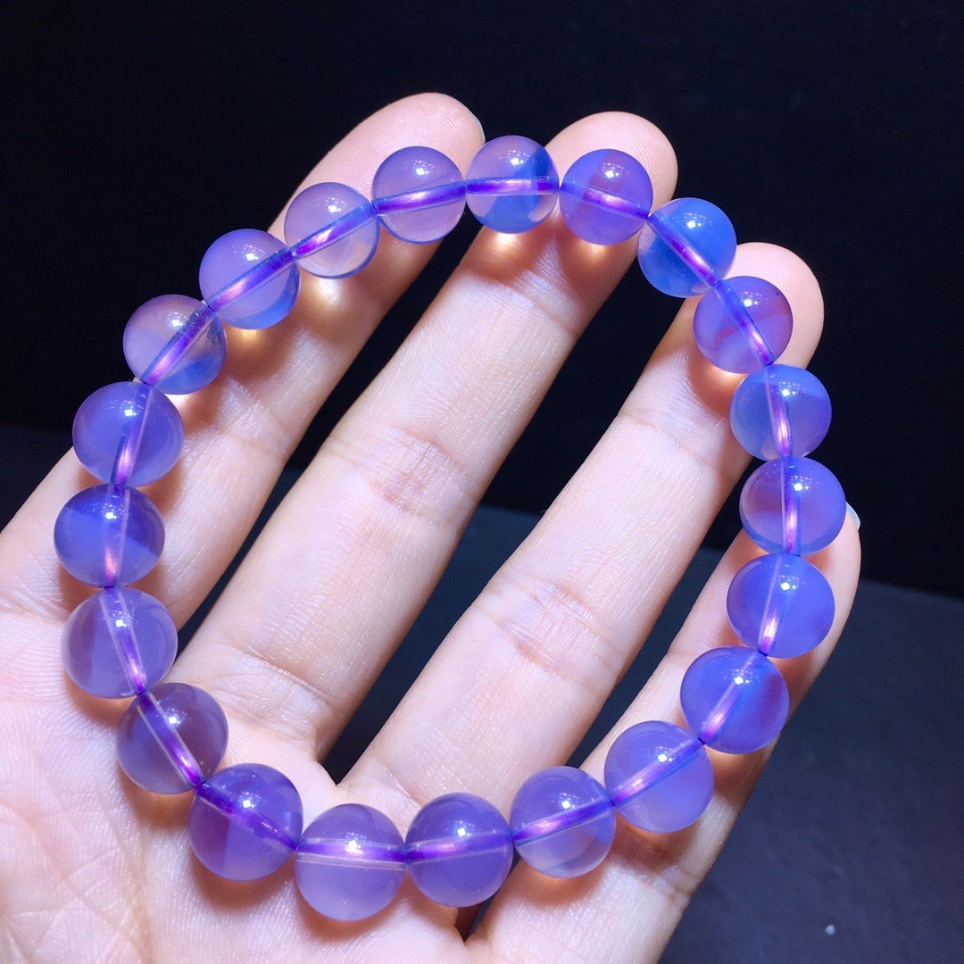 Natural amethyst, lilac and purple cream through-body bracelet