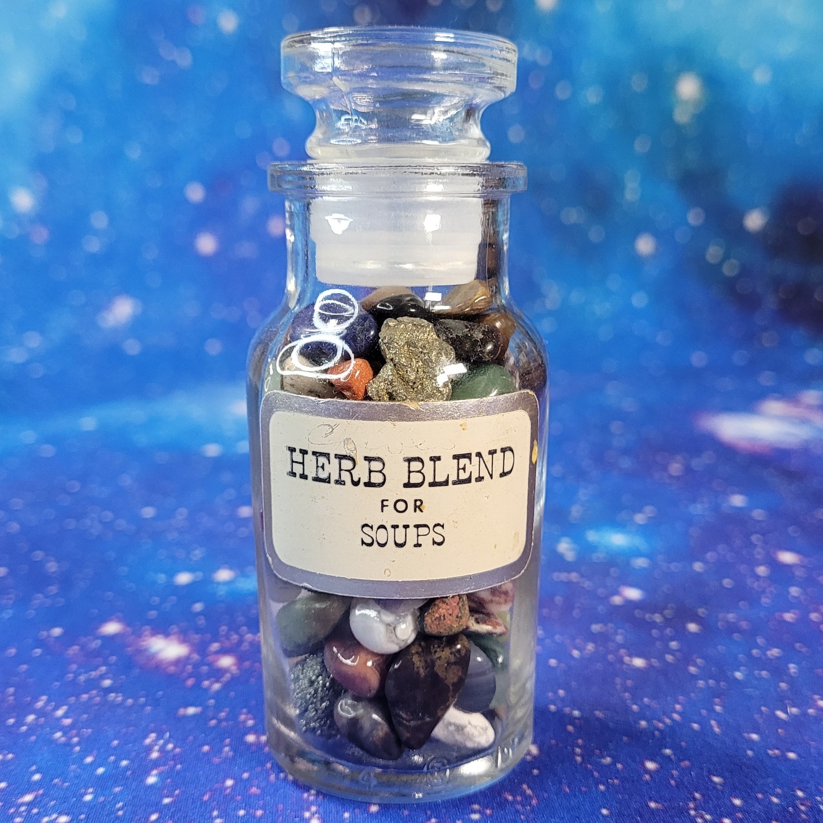 4oz Mixed Crystal Small Tumbles in Vintage Apothecary Glass Jar Wagner Spice