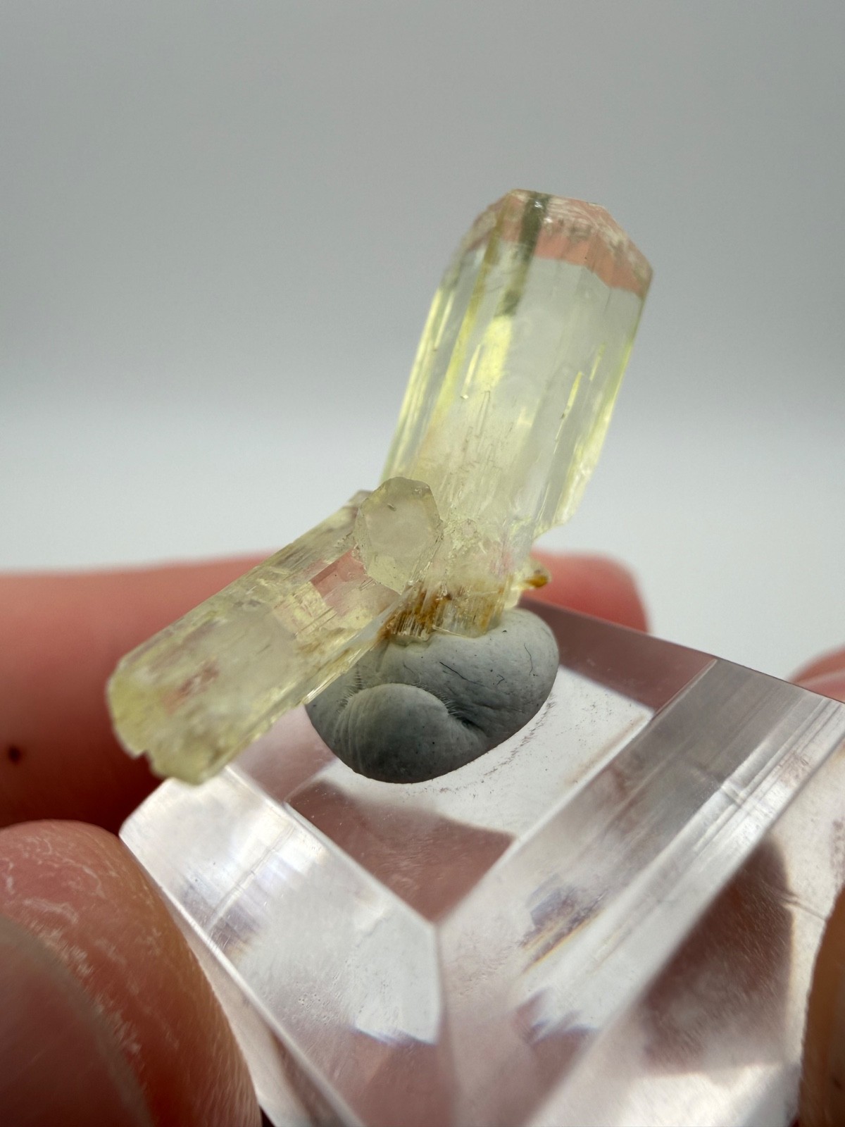 Large and Exceptional Thaumasite Crystal from the N’Chwaning Mines, South Africa