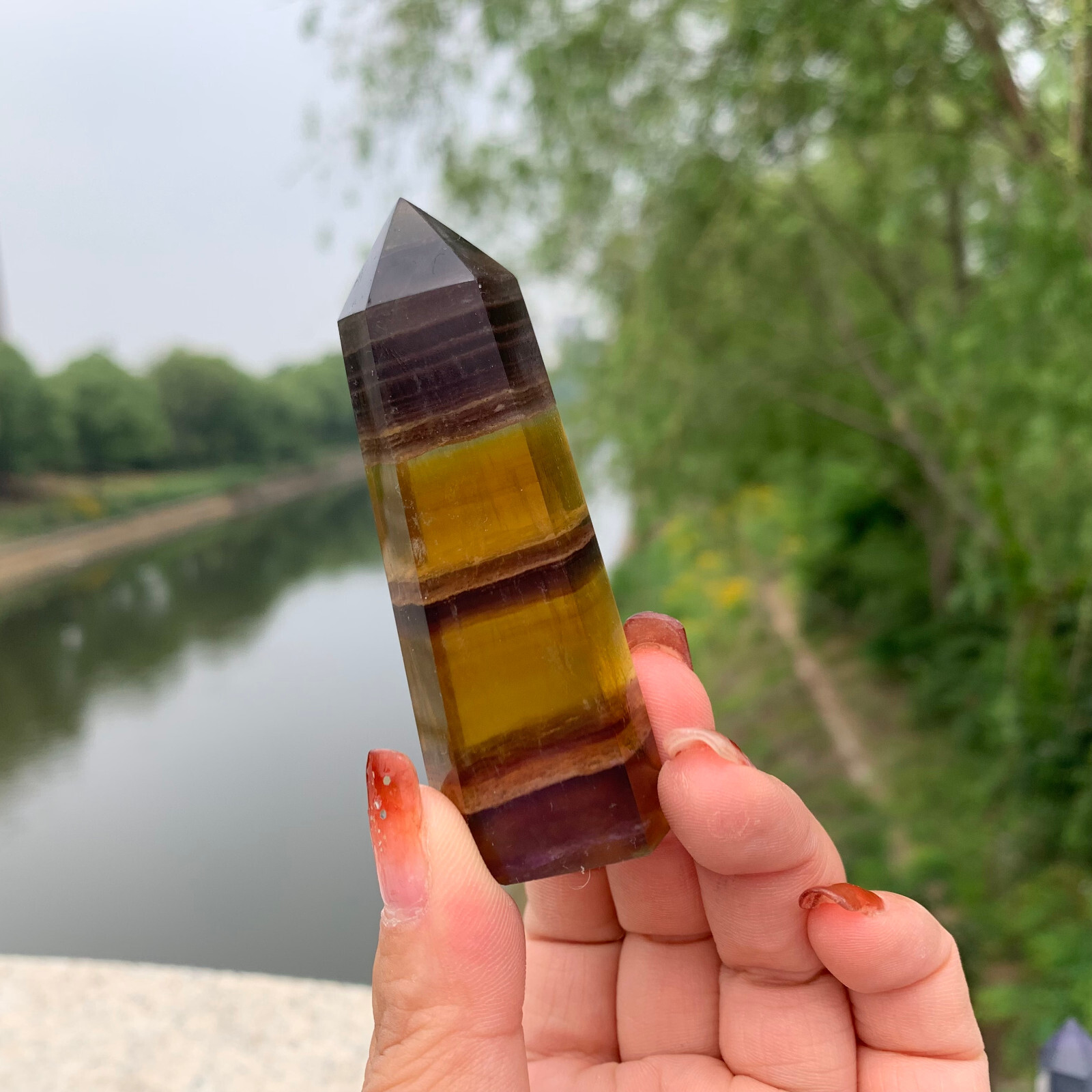 1kg Natural fluorite quartz obelisk crystal wand point healing random G666