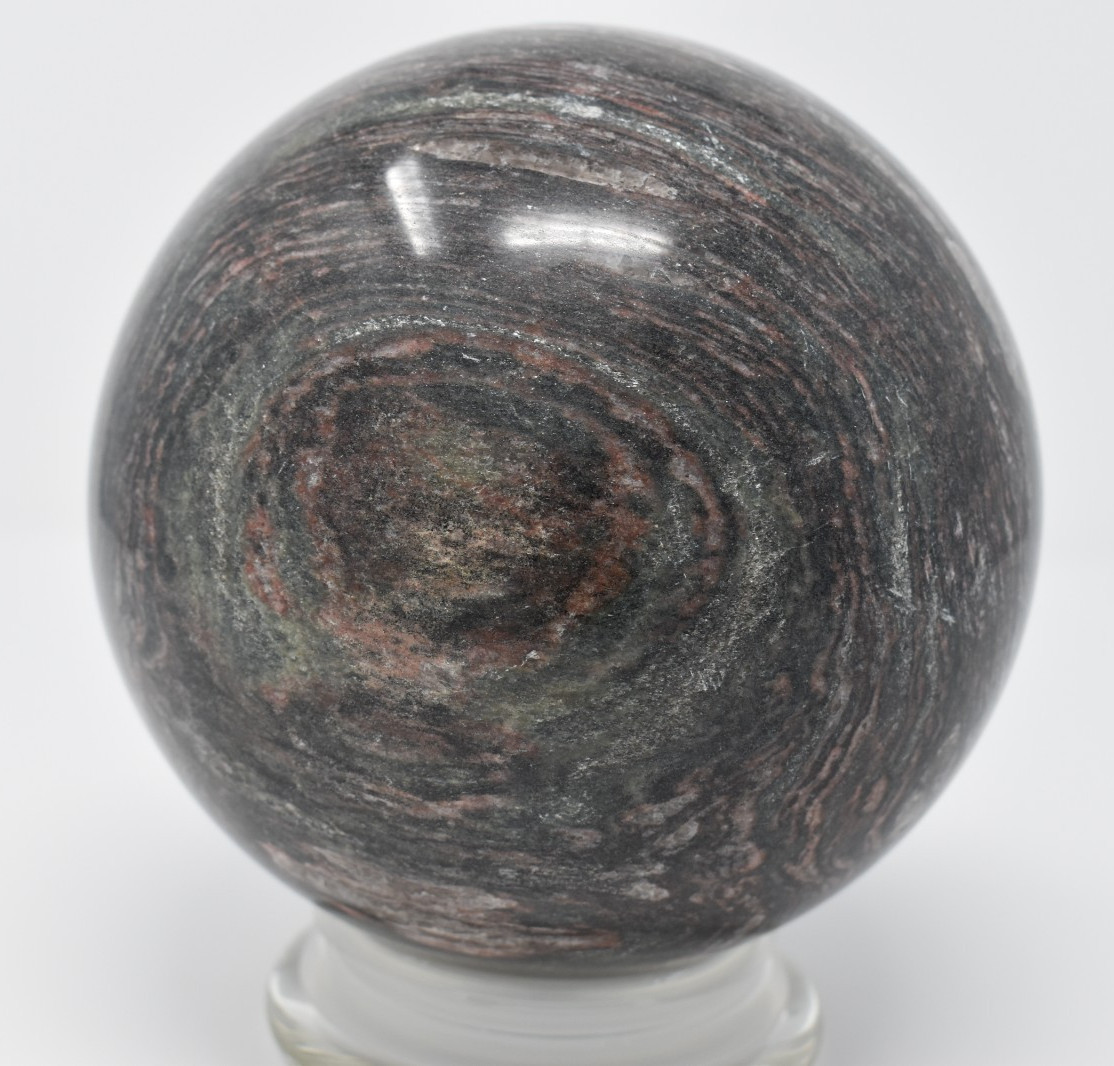 Jade Sphere 4653 grams 147 mm