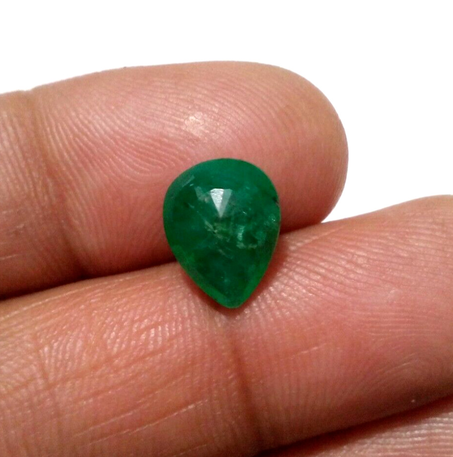For Jewelry A+ Pear Shape Green Zambian Emerald Faceted 3.55 Crt Loose Gemstone