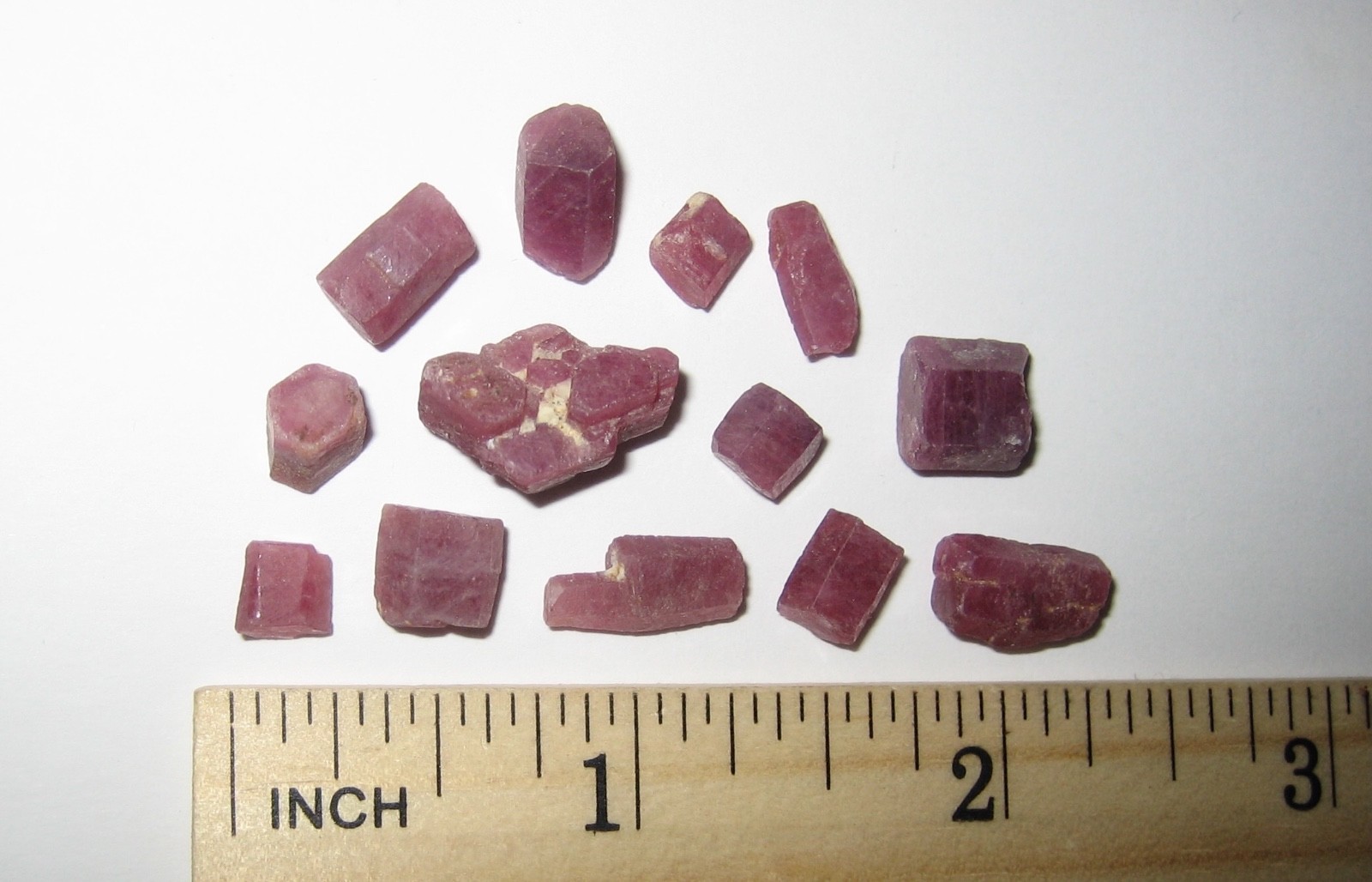 13 A+ QUALITY TINY 0.2-0.5″ ROUGH NATURAL RUBY CRYSTALS FROM MADAGASCAR 10.2g *2