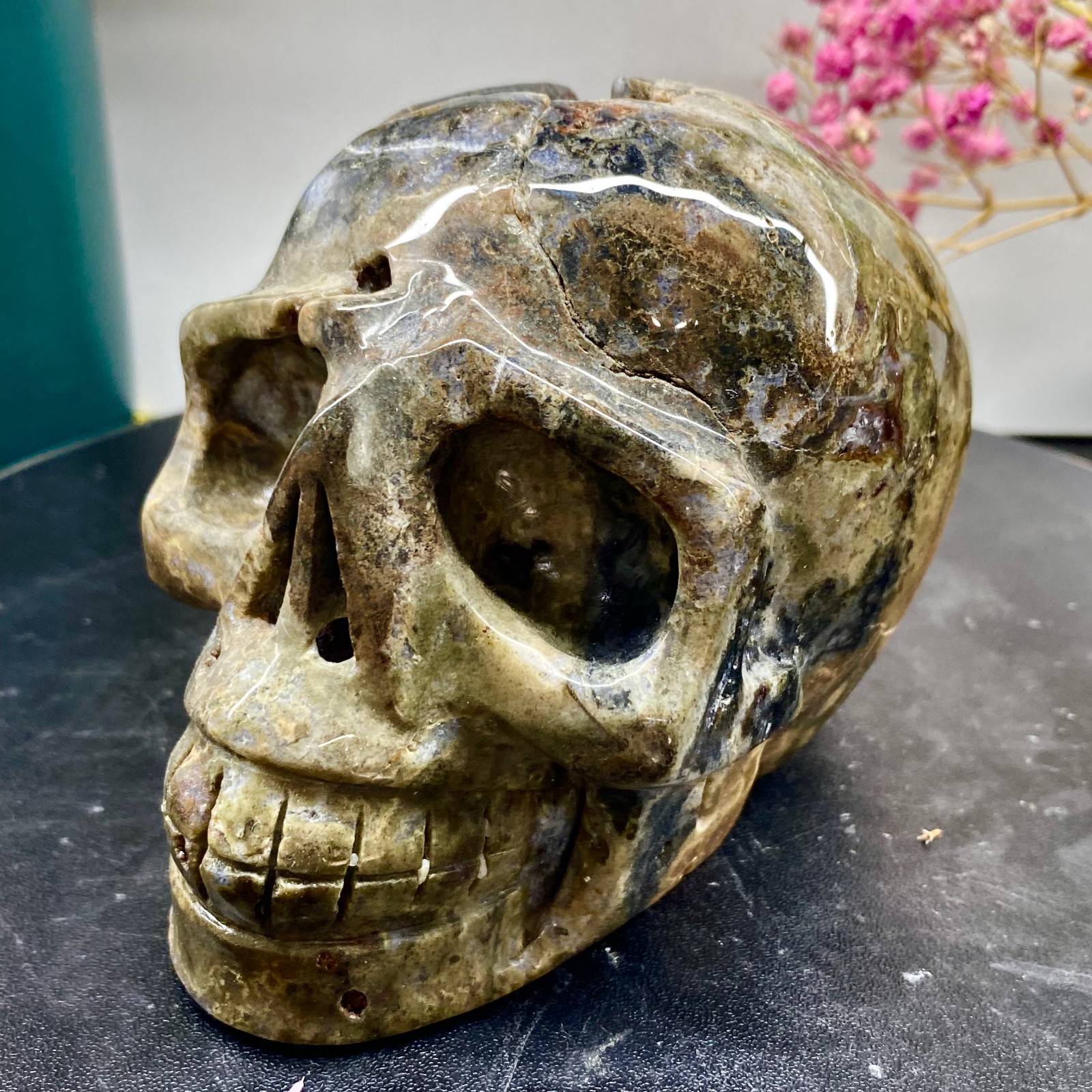 2.55LB Natural ocean jade hand carved skull collection
