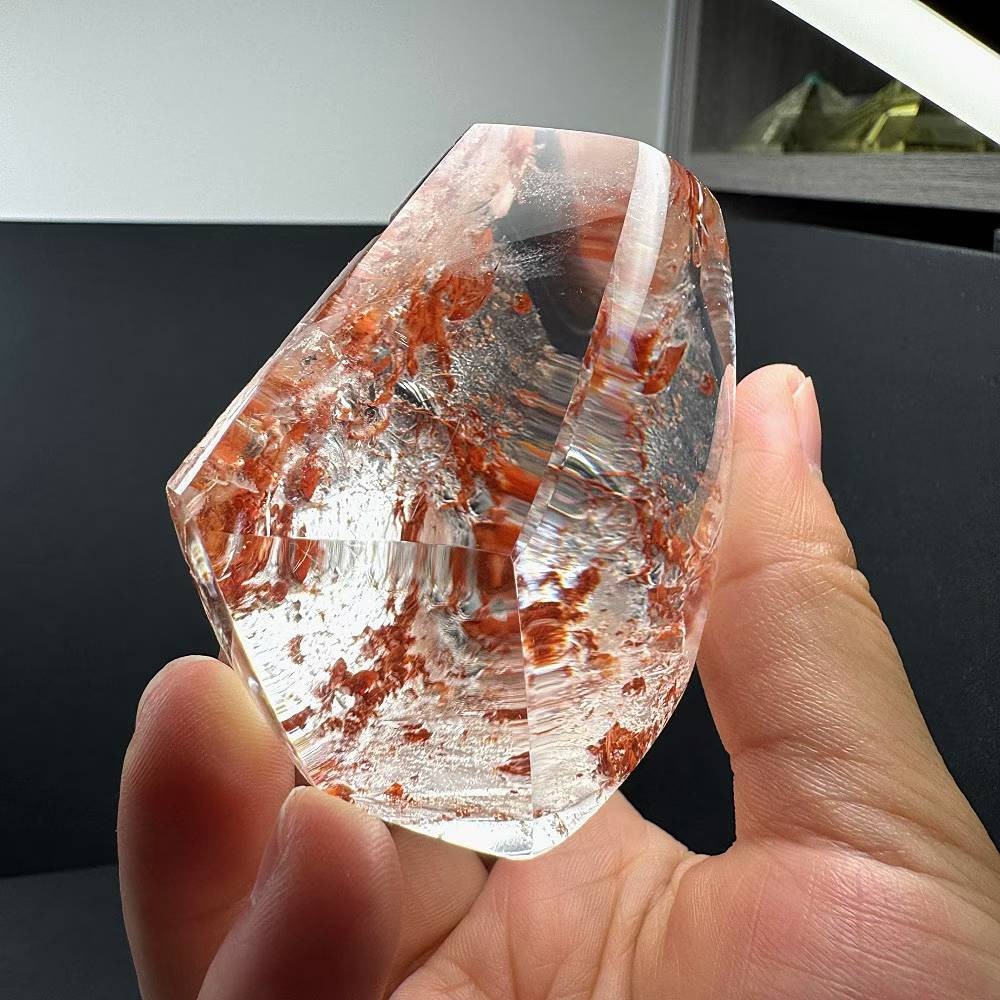 206g Natural Red gum flower Quartz Mineral Specimen Energy Cystal Reiki Decor