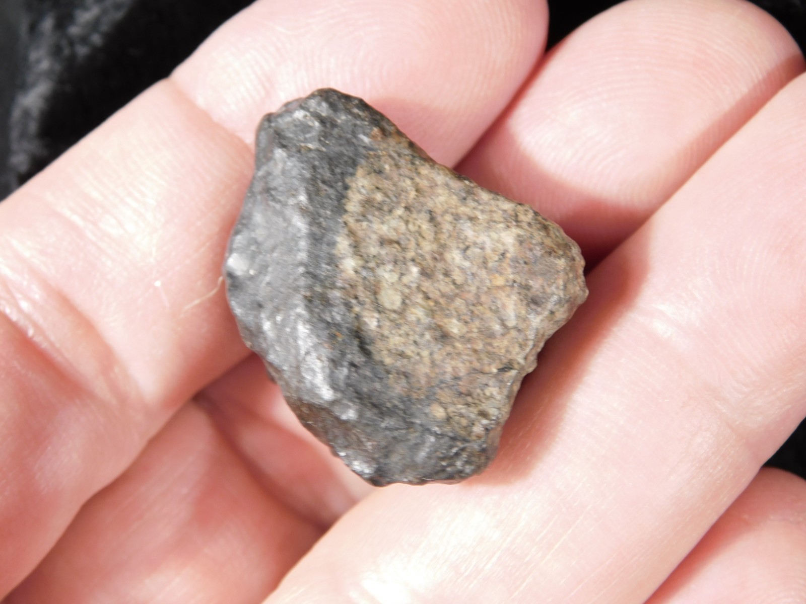 Small Stony METEORITE With Dark Fusion Crust 100% Natural Fell in Libya 16.7gr