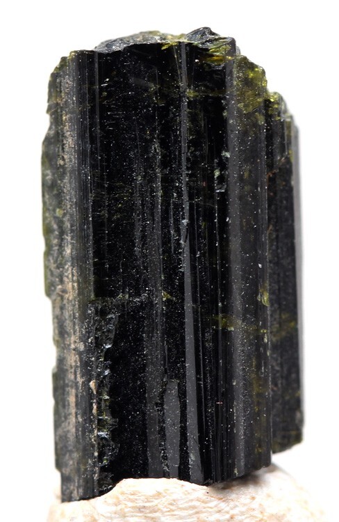 EPIDOTE Specimen Green Crystal Cluster Mineral PERU w/ ID card