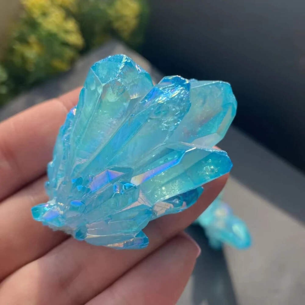 Sky Blue Quartz Natural Stones Electroplating Titanium Crystal Cluster Stone Spe