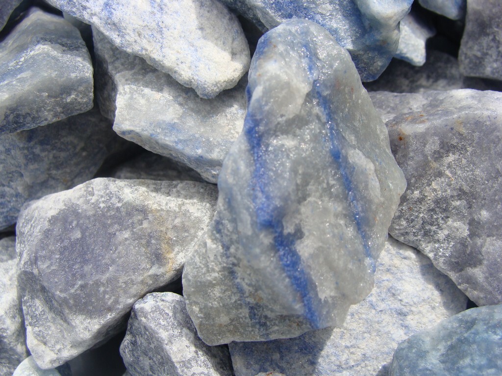 Blue Quartz Rough – Very High Quality – 3000 Carats + a FREE faceted Gemstone