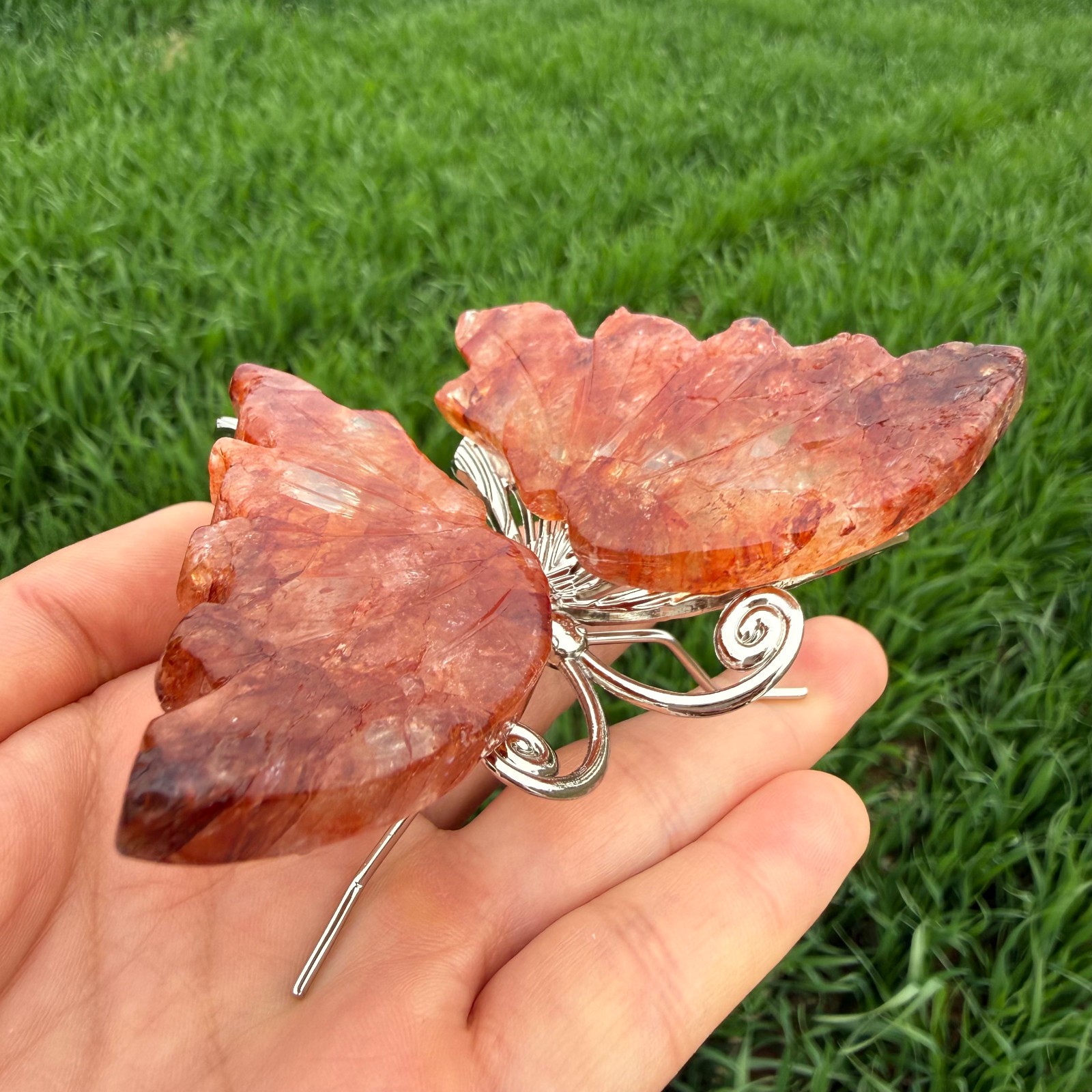 3.6″ Natural red gum flower Carved Butterfly Reiki Crystal Skull Decor gift 1pc