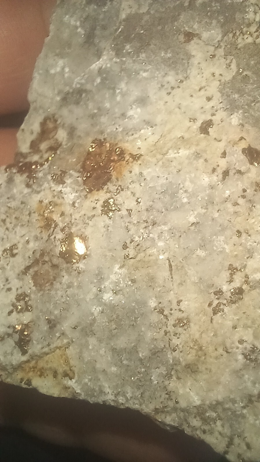 102.058 Grams of Natural Mined Visually Beautiful Telluride Gold Copper Iron Ore