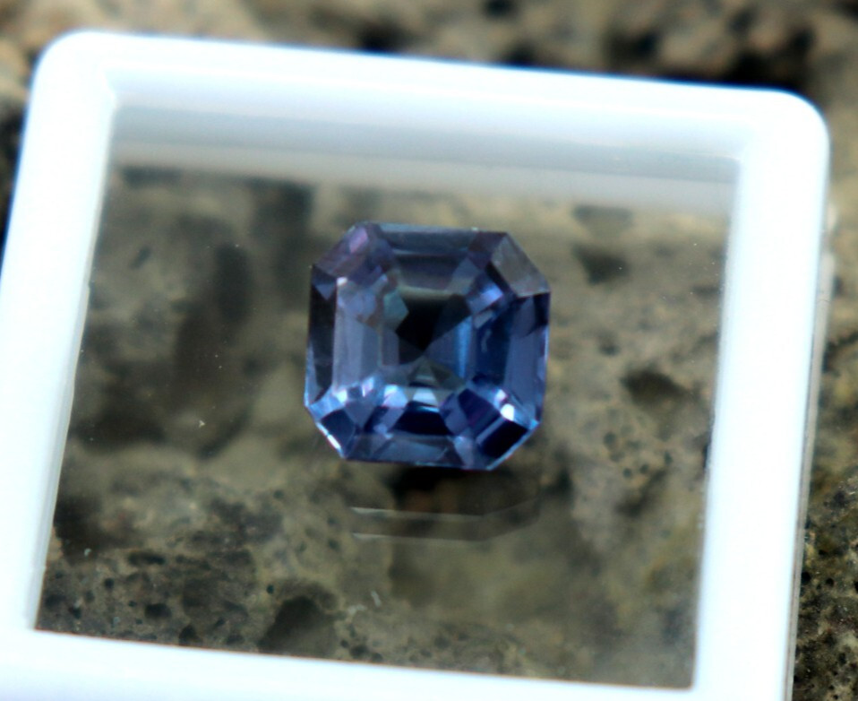 4Ct Gemstone Mined Alexandrite AAA Radiant Cut Unheated Untreated Alex Gemstone