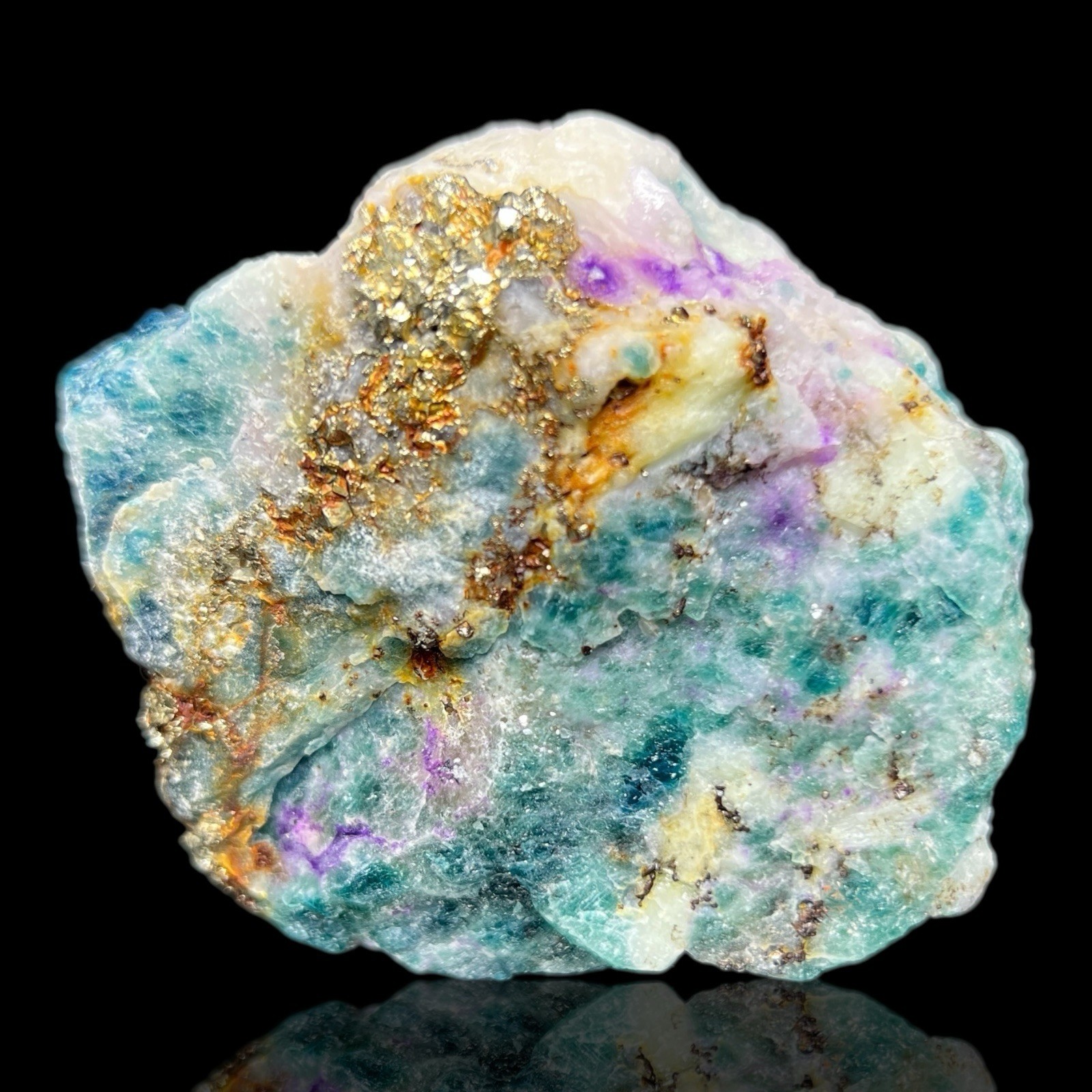 140 GM Sodalite, Hauyne Color Change Hackmanite, Fluorapatite Calcite, Pyrite