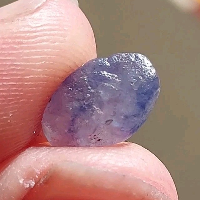 GORGEOUS CATS EYE SAPPHIRE FROM SRI LANKA