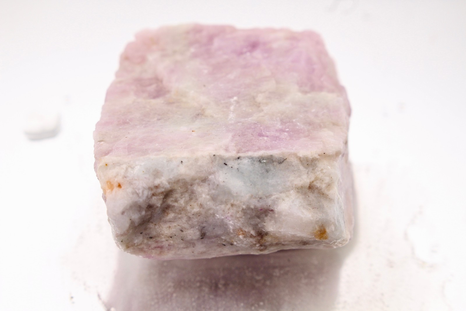 2.8oz UV ACTIVE Kunzite Nigeria Purple Lilac Raw Natural Rough Crystal Mineral